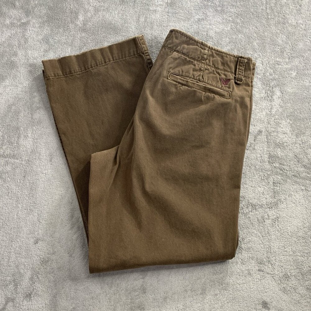American Eagle Outfitters AE Khaki Bootcut Pants Men 36x31” Brown Preppy Casual